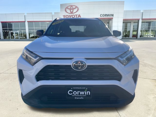 Certified 2025 Toyota RAV4 LE AWD/4WD image 8