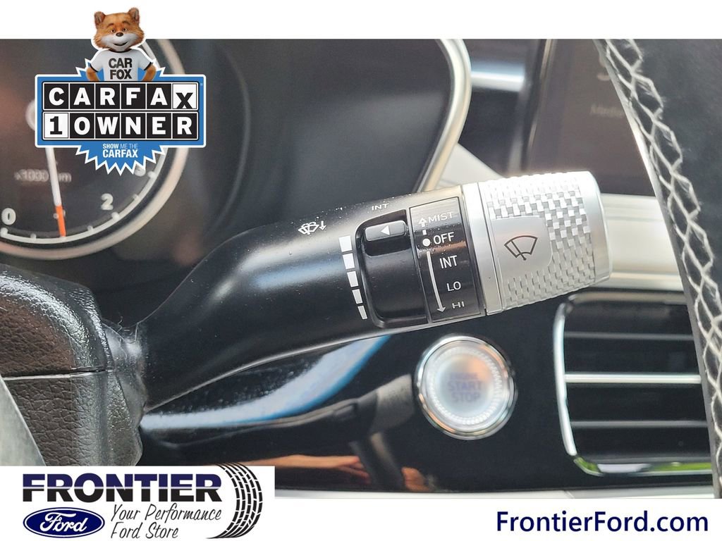 Used 2024 Genesis G70 2.5T image 20