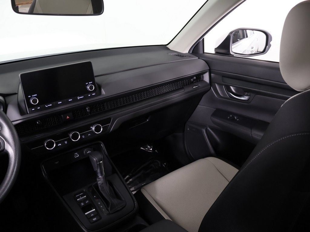 Used 2023 Honda CR-V LX image 32