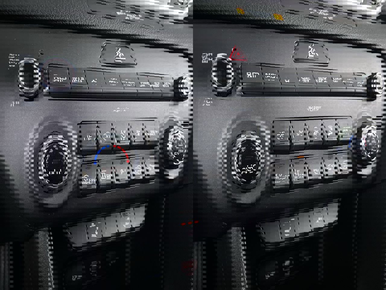 Used 2022 Kia Sportage LX w/ LX AWD Value Edition Package image 17