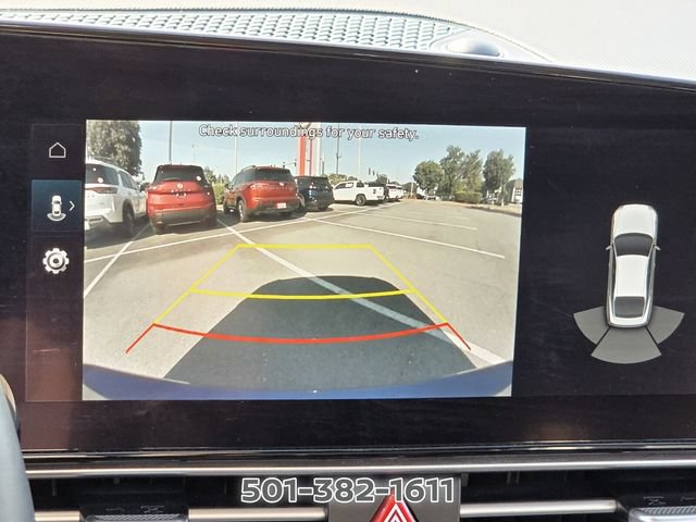 Used 2023 Hyundai Elantra Limited w/ Winter Weather Package FWD image 23