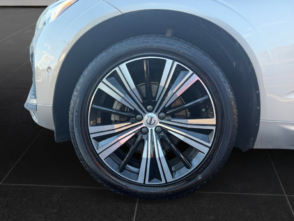 Used 2023 Volvo XC60 B5 Plus w/ Climate Package AWD/4WD image 10
