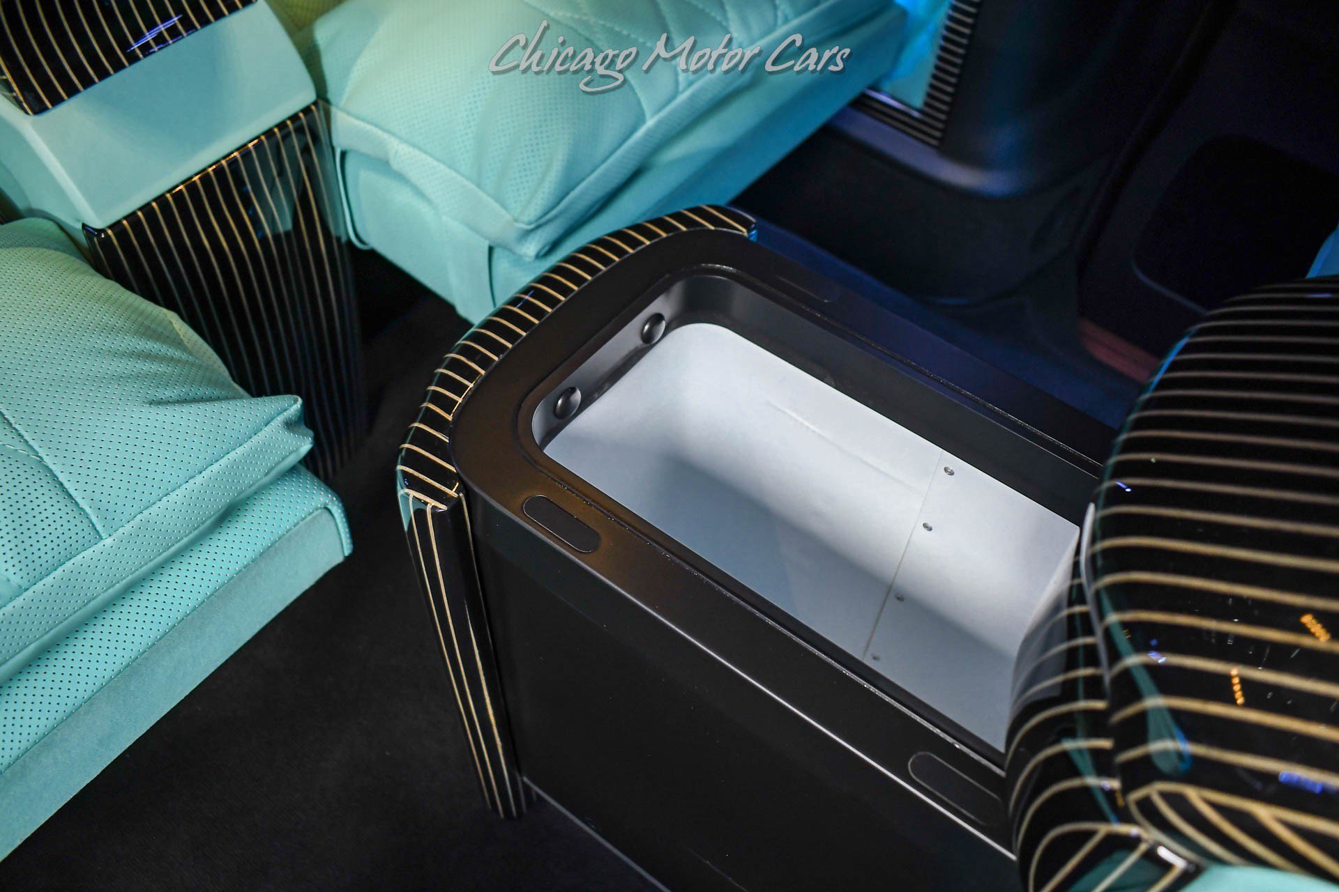 Used 2023 Mercedes-Benz Metris Passenger image 37