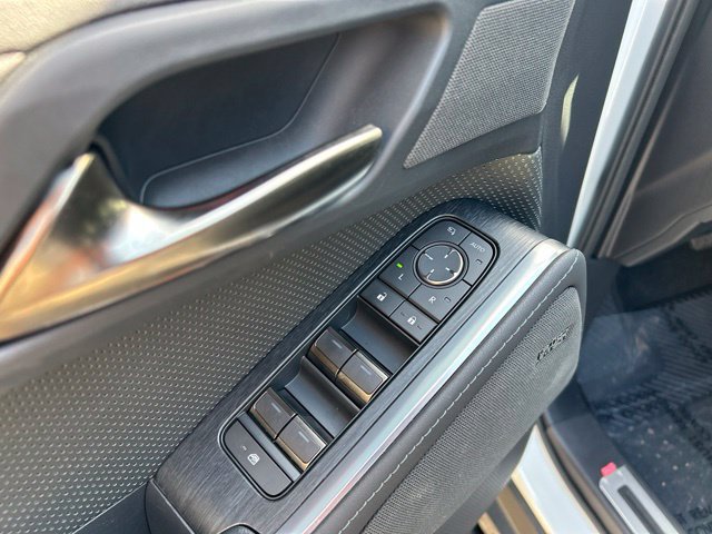 Used 2024 Lexus GX 550 AWD/4WD image 12