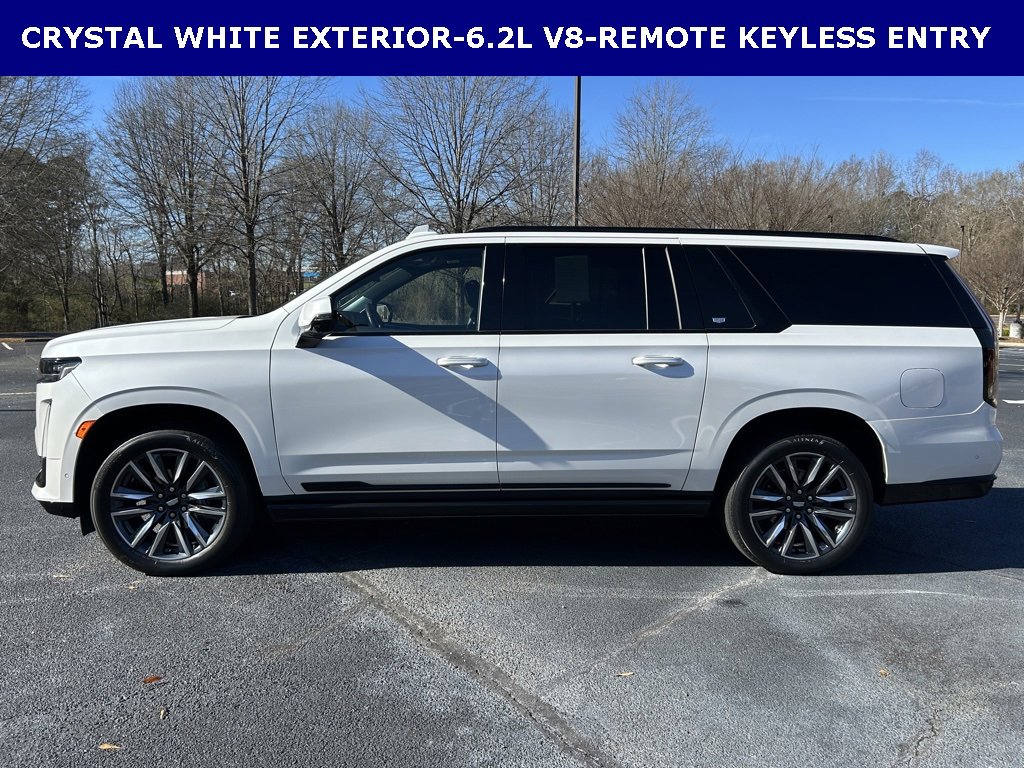 Used 2023 Cadillac Escalade ESV Sport Platinum image 14