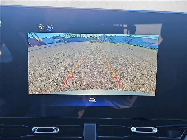 New 2026 Chevrolet Equinox LT w/ Midnight Edition image 13