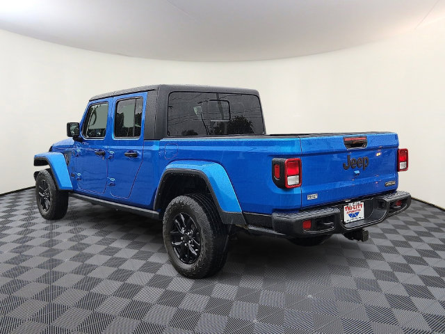 Used 2023 Jeep Gladiator Sport AWD/4WD image 4