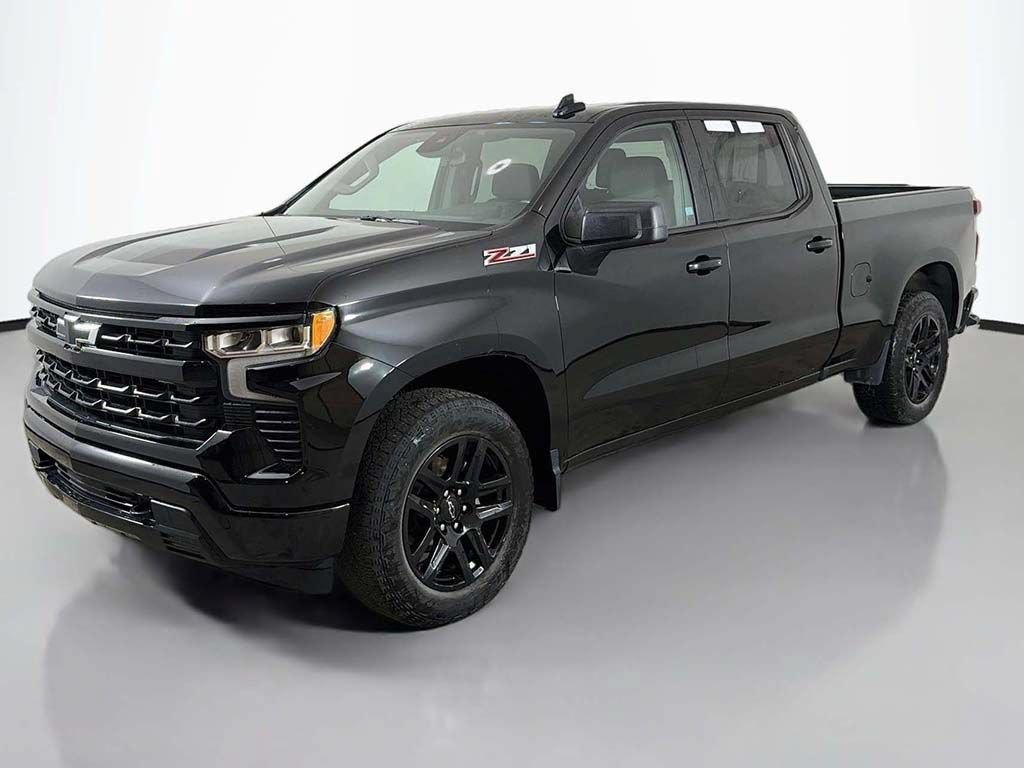 Used 2024 Chevrolet Silverado 1500 RST w/ Z71 Off-Road Package AWD/4WD image 8