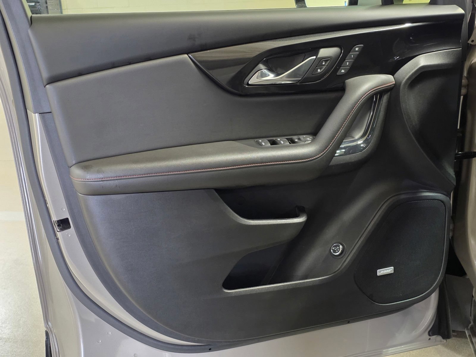 Used 2021 Chevrolet Blazer RS w/ Enhanced Convenience Package FWD image 20