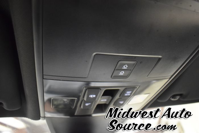 Used 2023 Volkswagen Tiguan SE R-Line AWD/4WD image 24