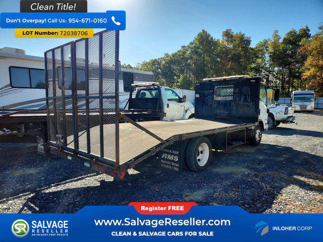 Used 2019 Isuzu NPR RWD image 4