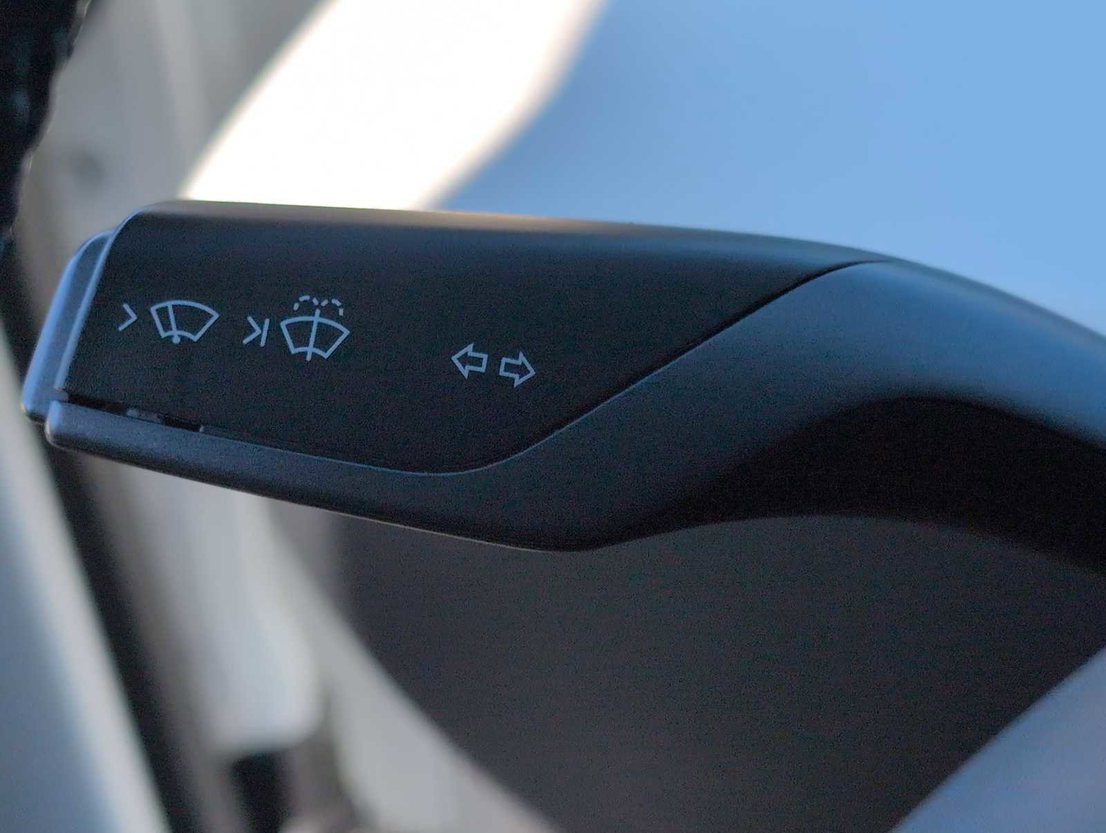 Used 2019 Tesla Model 3 Standard Range Plus image 27