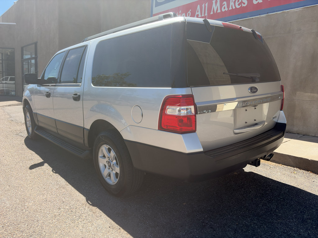 Used 2017 Ford Expedition EL XL w/ Equipment Group 101A AWD/4WD image 8