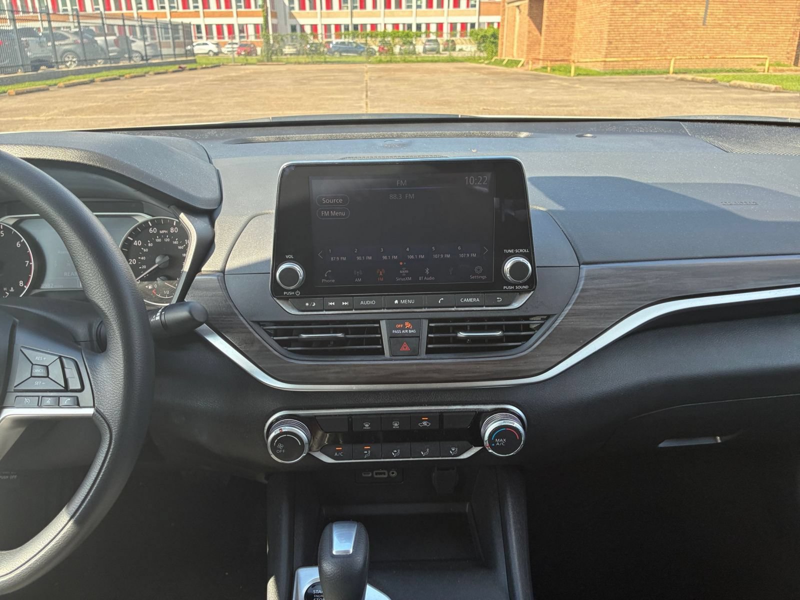 Used 2026 Nissan Altima 2.5 SV FWD image 16