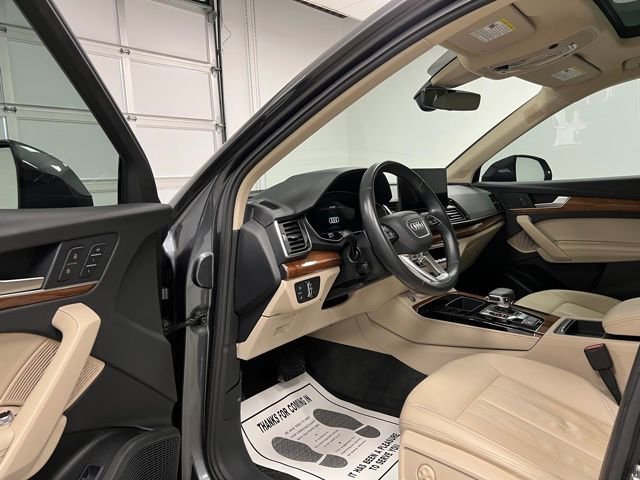 Used 2022 Audi Q5 2.0T Premium Plus image 17