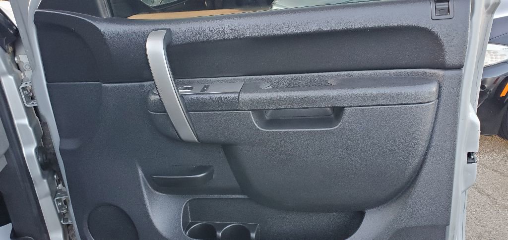 Used 2011 Chevrolet Silverado 1500 LS AWD/4WD image 23