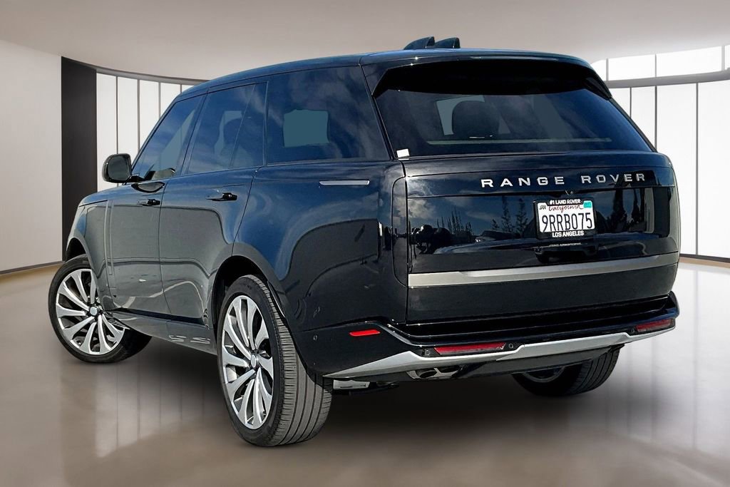 Certified 2025 Land Rover Range Rover SE AWD/4WD image 4