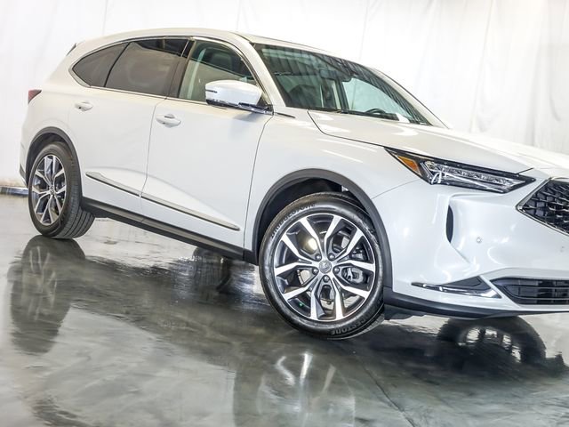 Used 2023 Acura MDX SH-AWD w/ Technology Package image 5