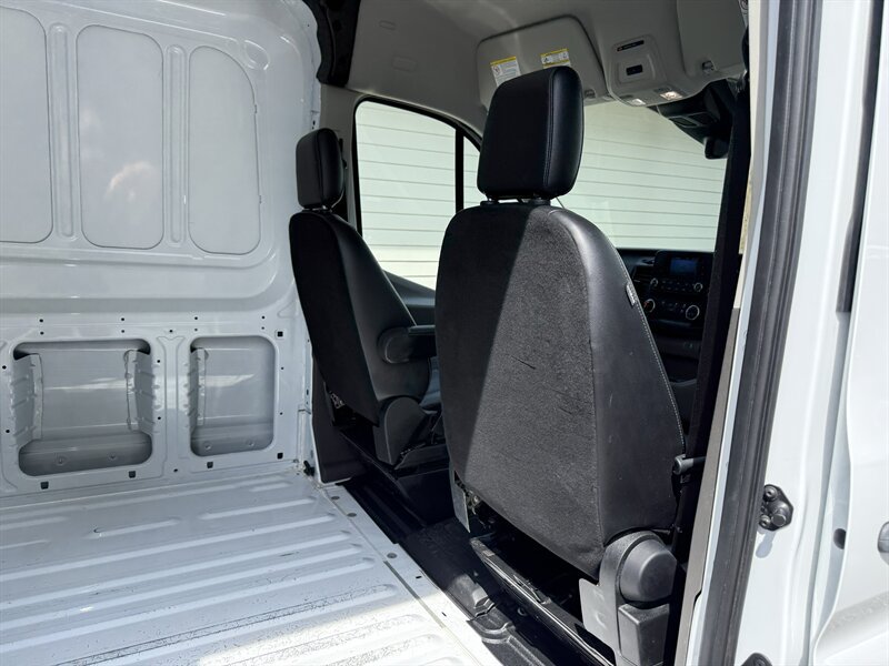 Used 2024 Ford Transit 250 148 Medium Roof Extended AWD image 9