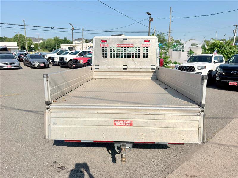Used 2019 Ford Transit 250 138 RWD image 4