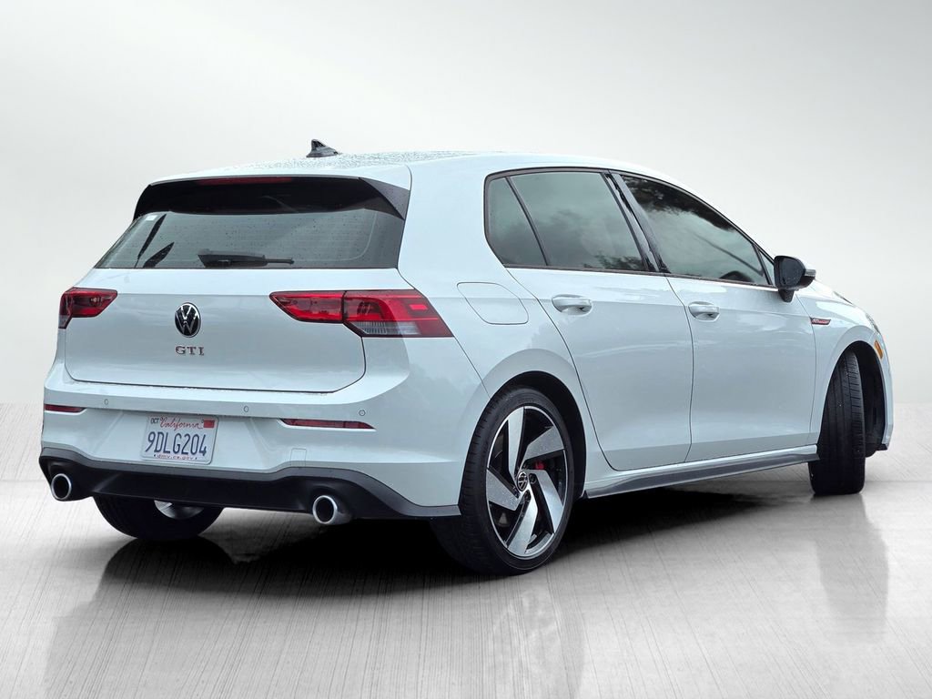 Used 2022 Volkswagen GTI SE image 4