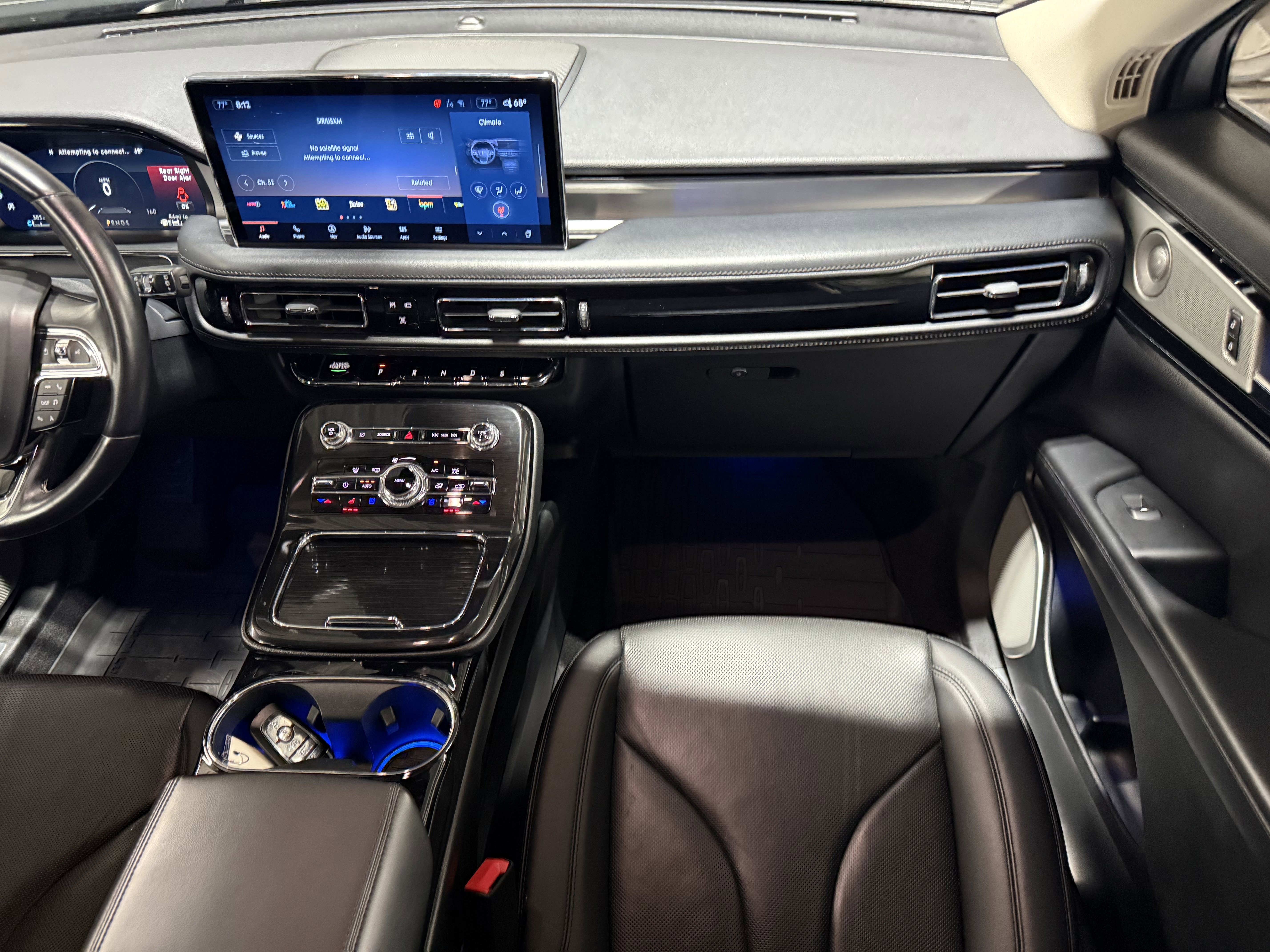 Used 2022 Lincoln Nautilus Reserve w/ Equipment Group 202A image 26