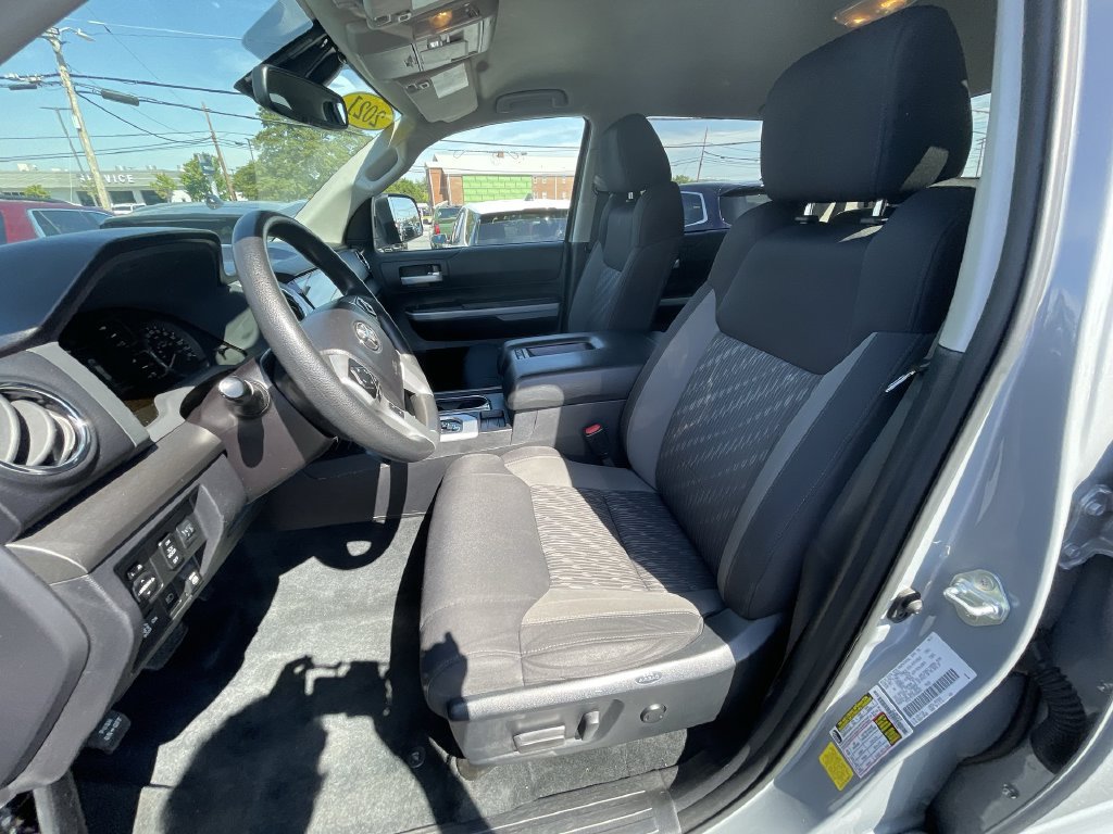 Used 2021 Toyota Tundra SR5 RWD image 18