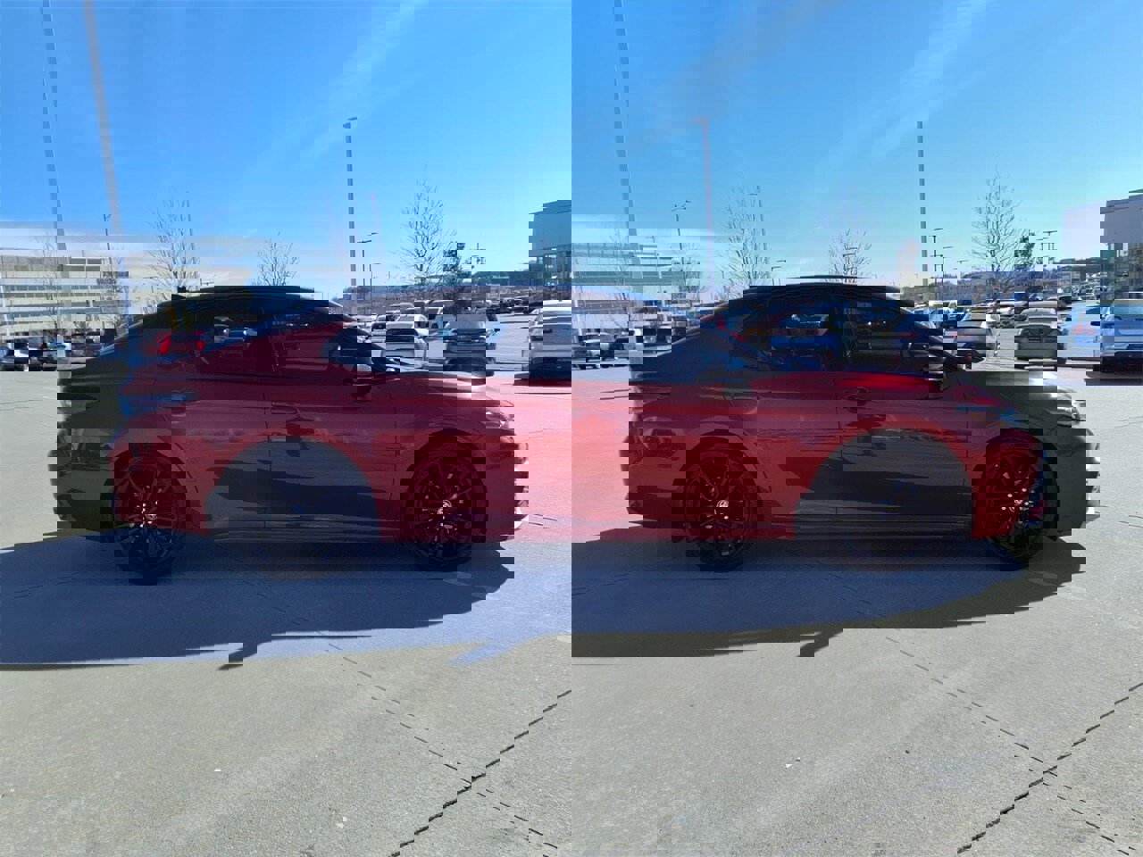 Used 2022 Toyota Camry XSE image 7