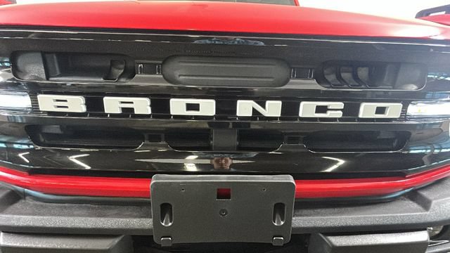 Used 2023 Ford Bronco Outer Banks AWD/4WD image 8