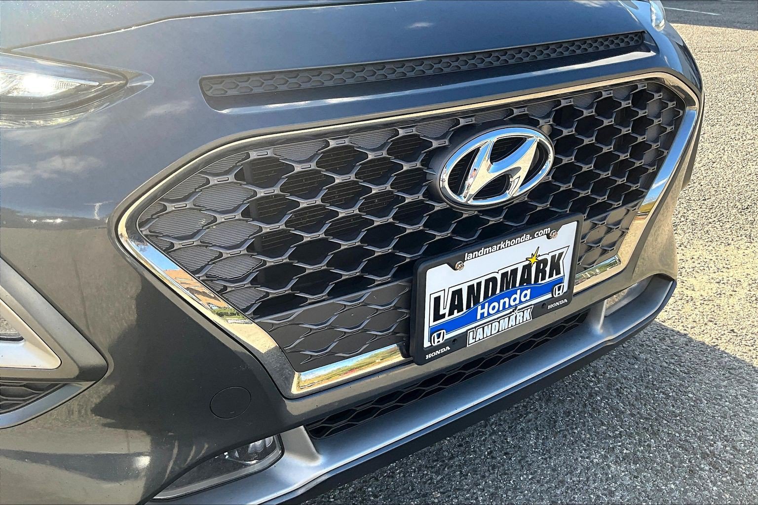 Used 2018 Hyundai Kona Limited AWD/4WD image 28