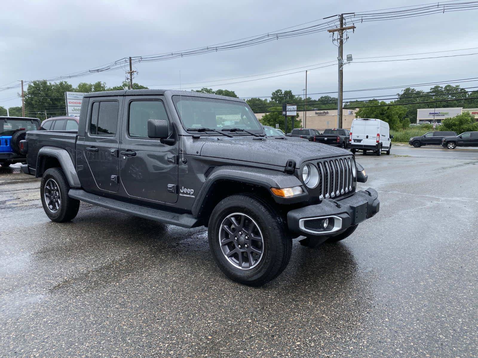 Used 2022 Jeep Gladiator Overland w/ Cold Weather Group