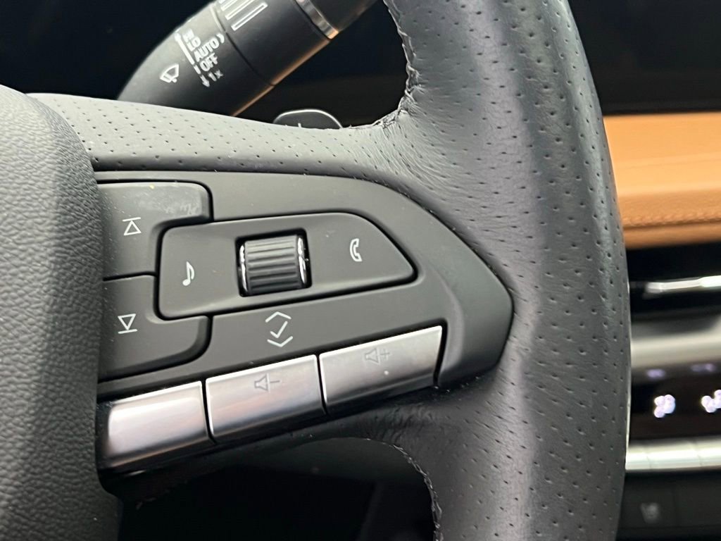 Used 2024 Cadillac XT4 Sport image 18