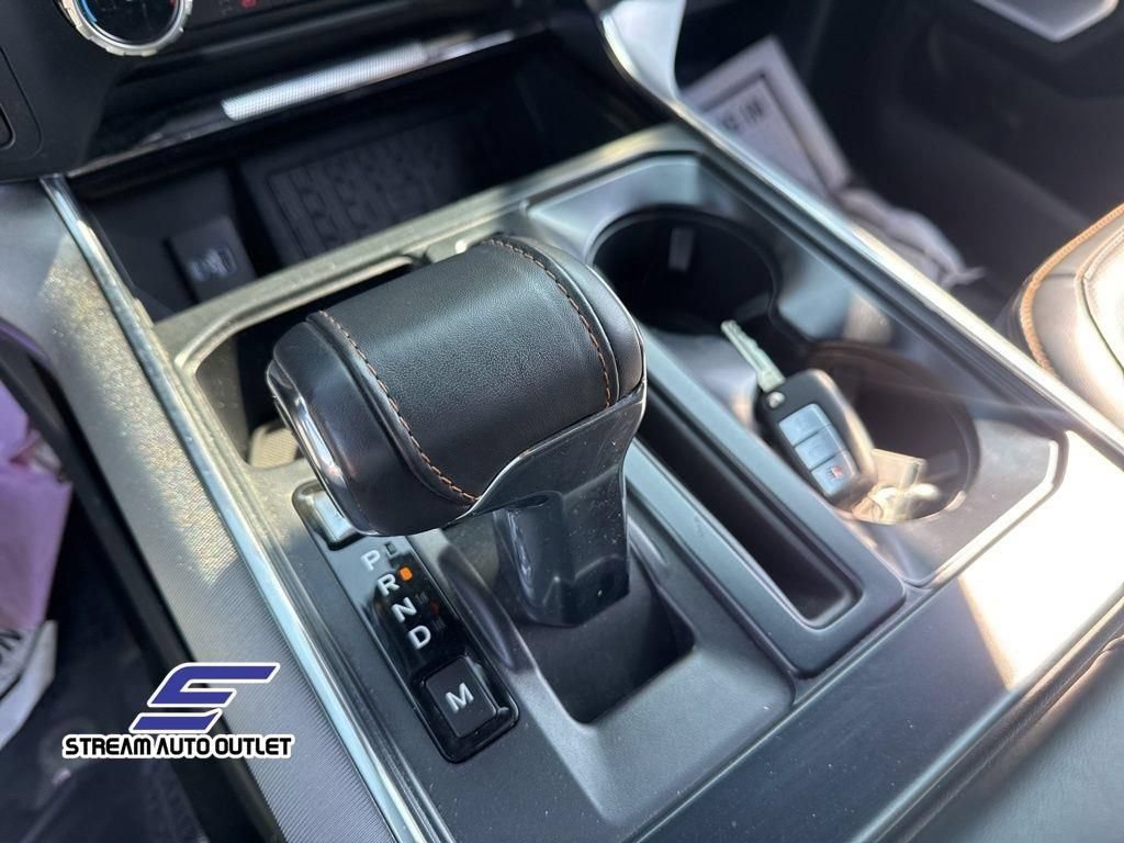Used 2023 Ford F150 Platinum AWD/4WD image 23