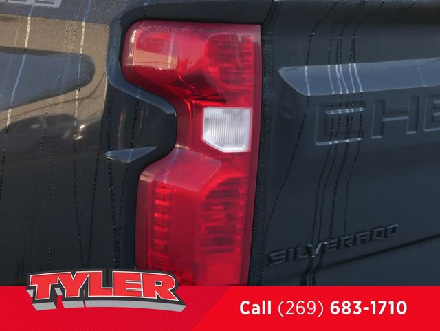 New 2026 Chevrolet Silverado 1500 Custom Trail Boss w/ Dark Appearance Package AWD/4WD image 12
