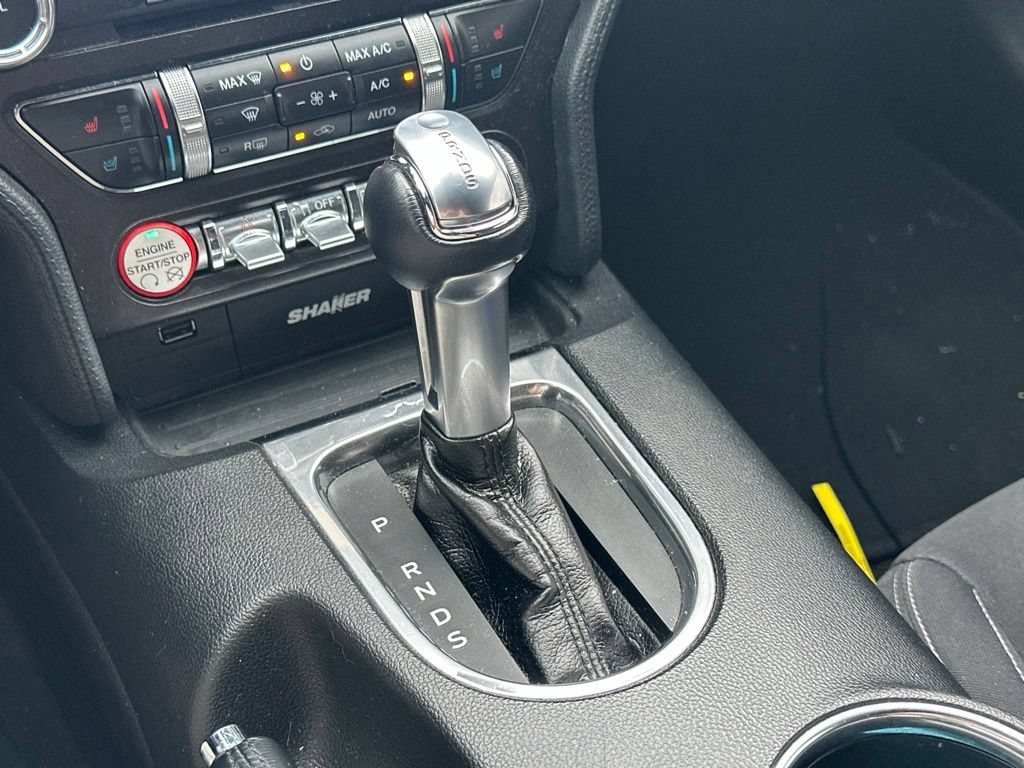 Used 2018 Ford Mustang Coupe RWD image 26