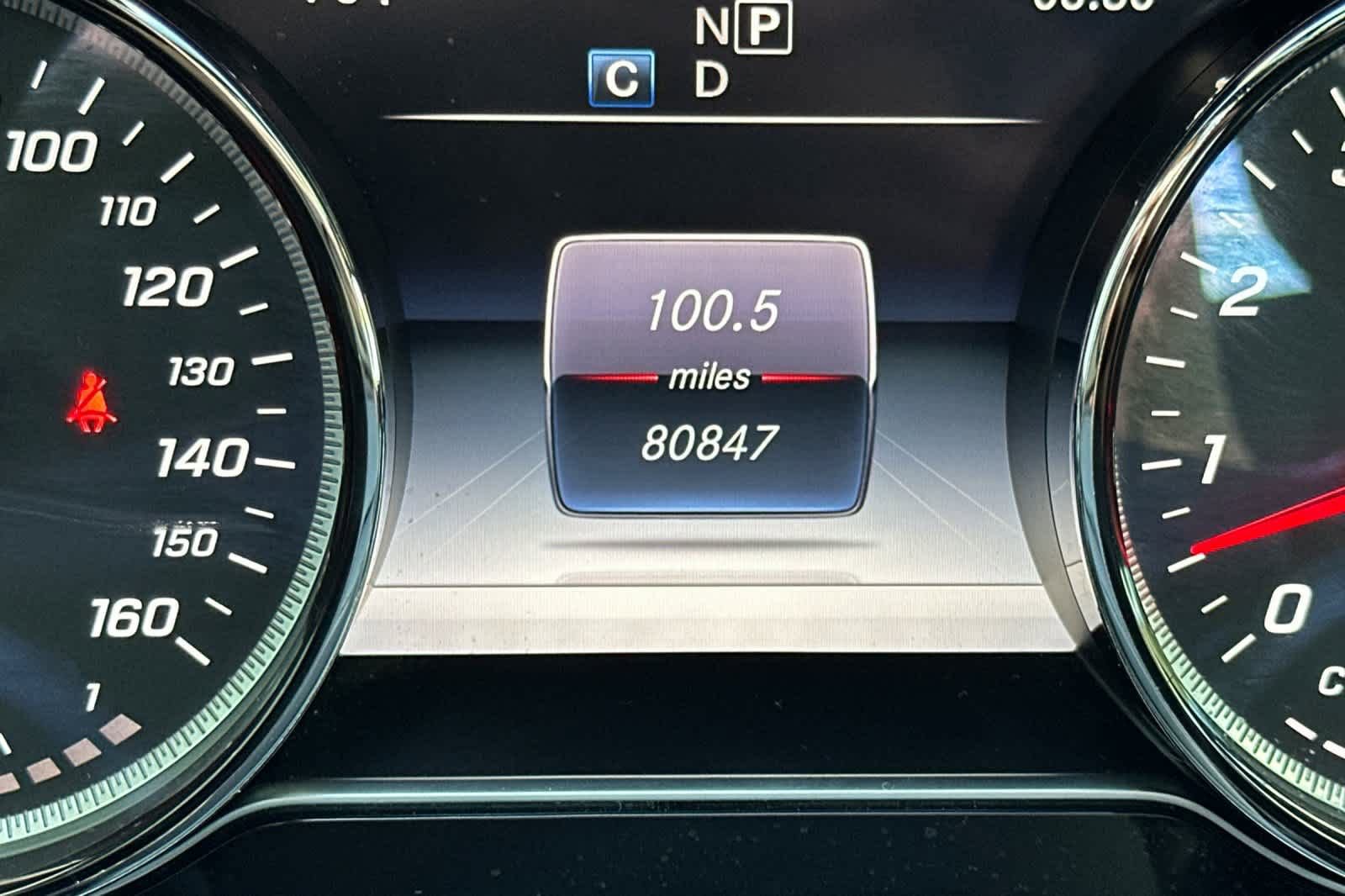 Used 2017 Mercedes-Benz E 400 4MATIC Wagon image 25