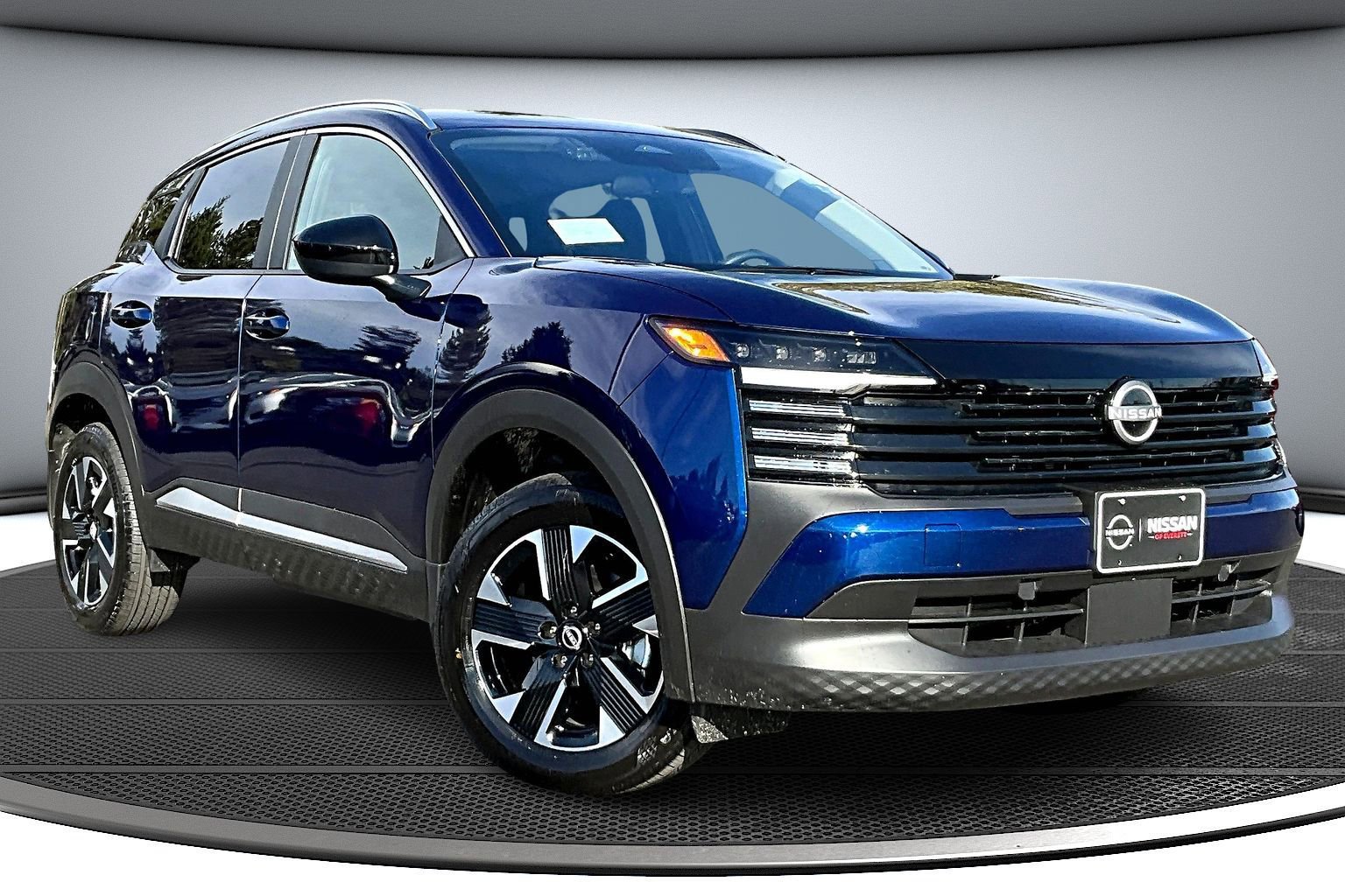 New 2026 Nissan Kicks SV w/ SV Premium Package