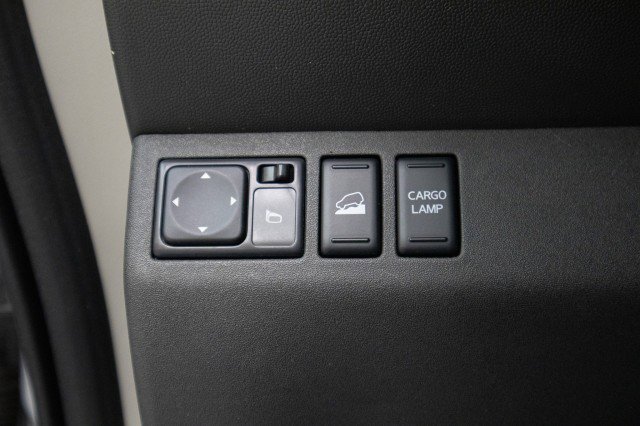 Used 2020 Nissan Frontier SV w/ SV Utility Package image 20