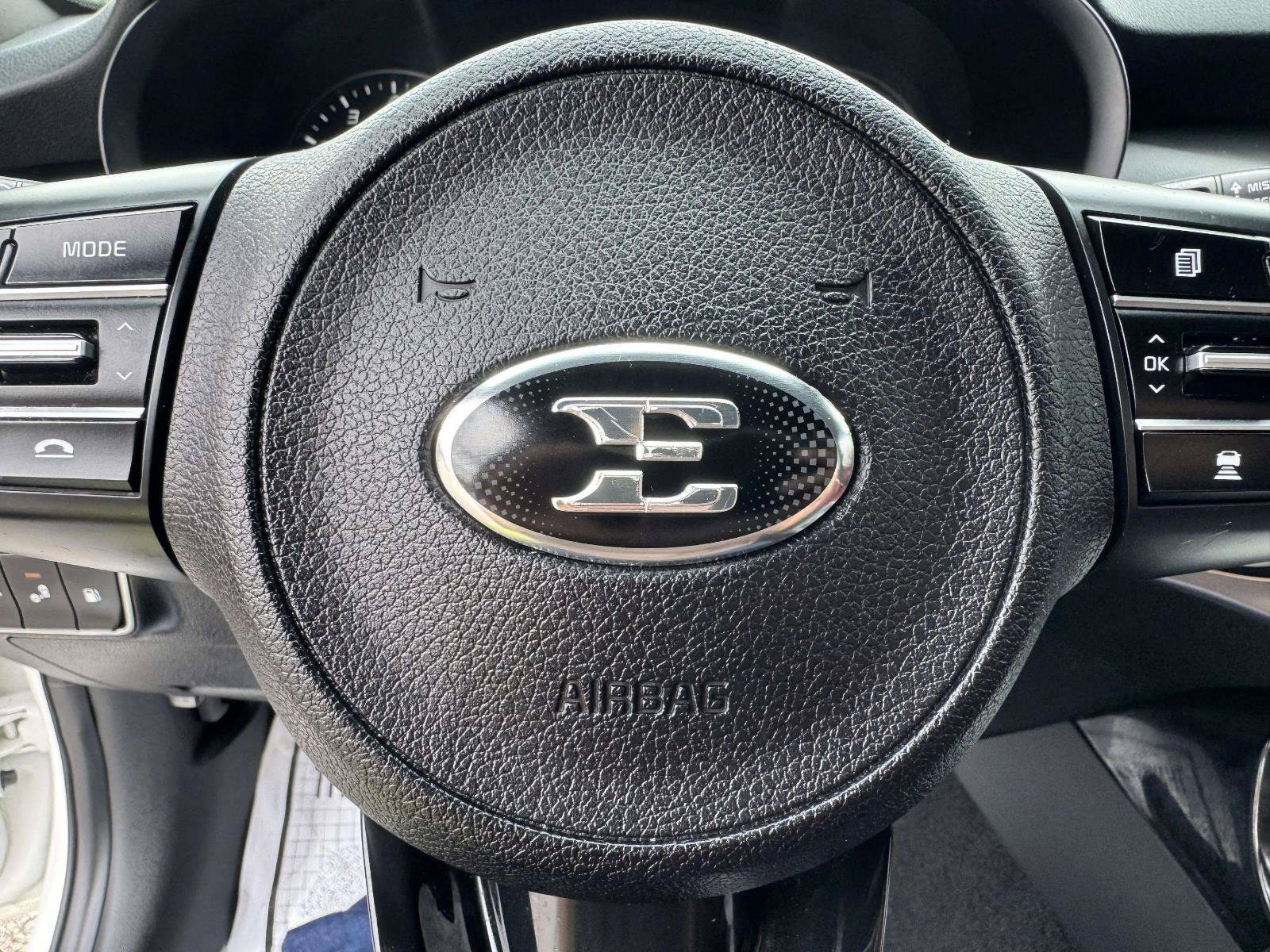 Used 2021 Kia Stinger GT1 RWD image 19