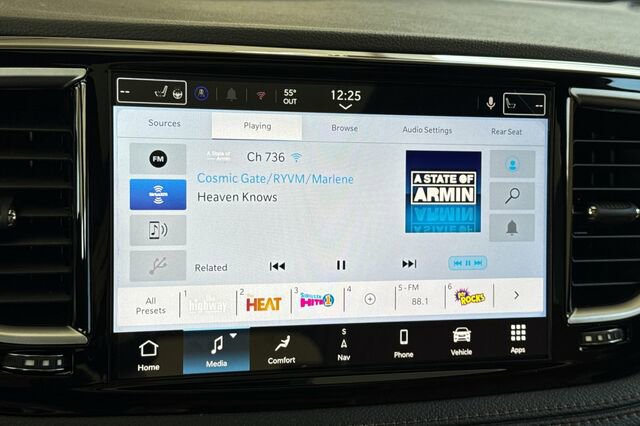 New 2026 Chrysler Pacifica Pinnacle image 17