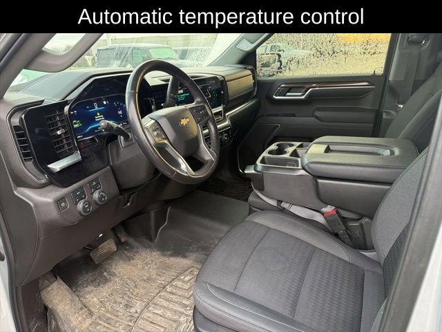 Used 2022 Chevrolet Silverado 1500 LT image 14