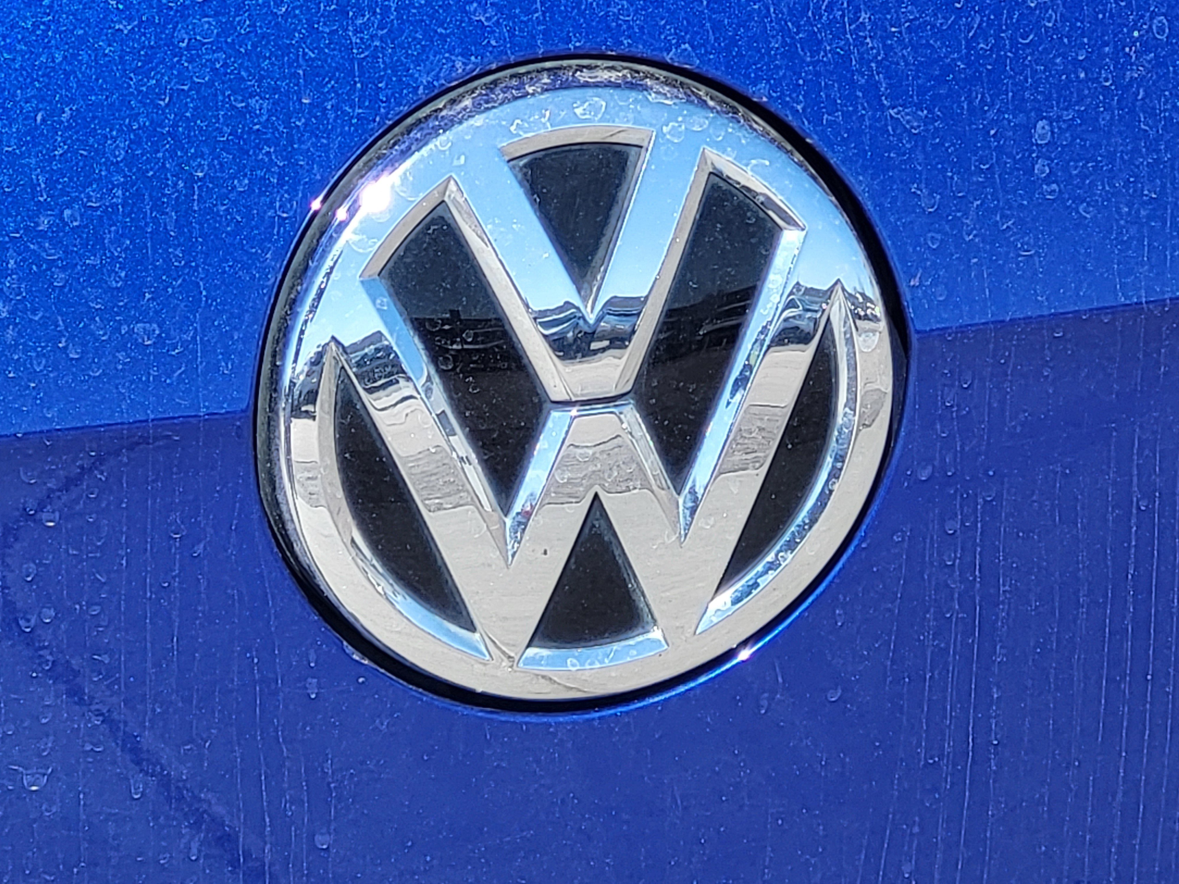 Used 2018 Volkswagen Golf R DCC & Navigation 4Motion image 21