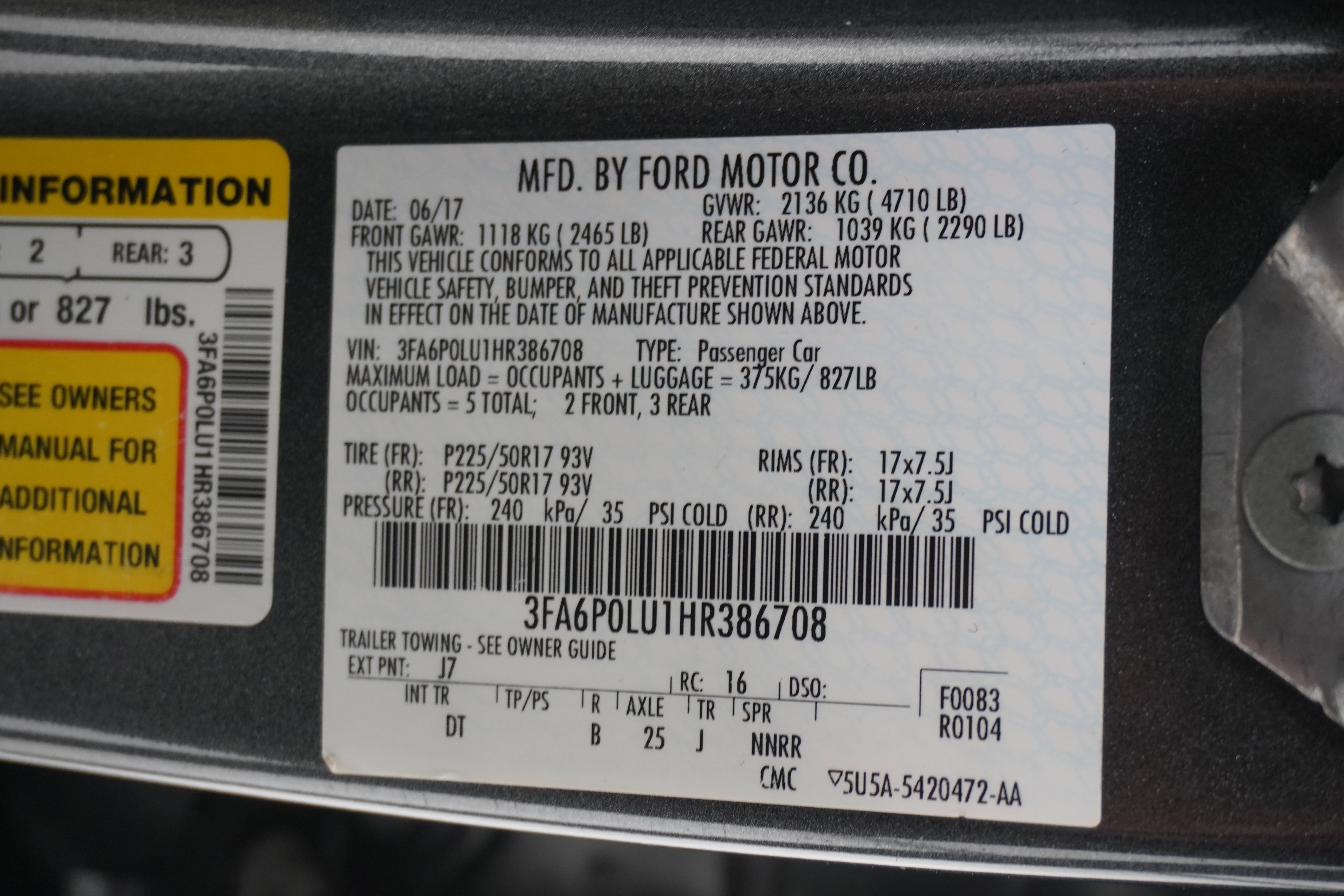Used 2017 Ford Fusion SE FWD image 28