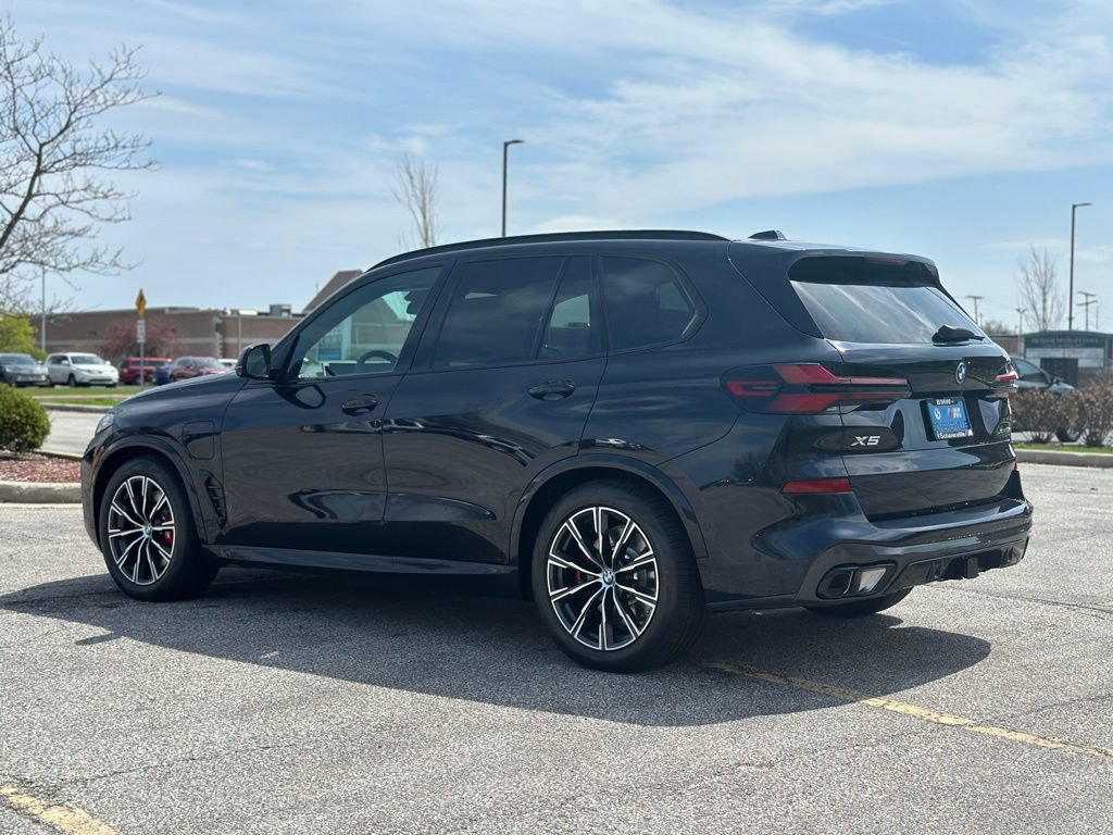 New 2026 BMW X5 xDrive50e w/ Executive Package AWD/4WD image 5