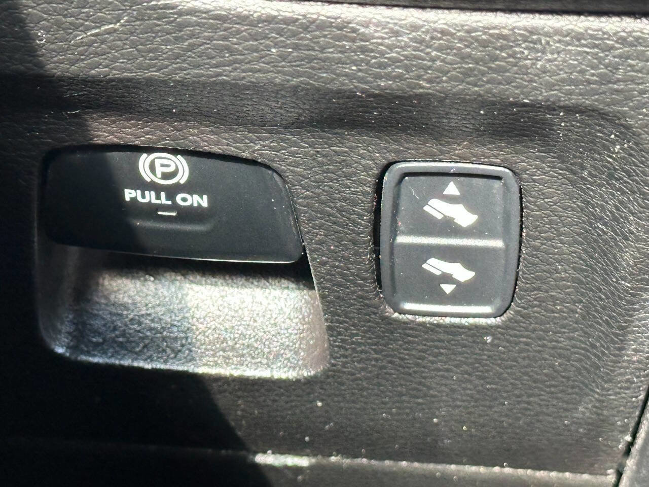 Used 2021 RAM 1500 Big Horn image 33