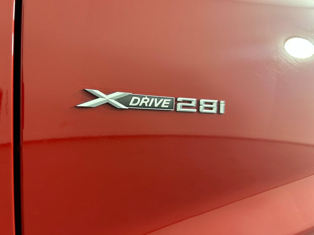 Used 2016 BMW X3 xDrive28i AWD/4WD image 16