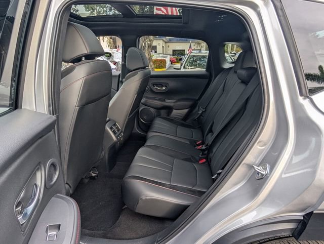 Used 2025 Acura ADX A-Spec image 15