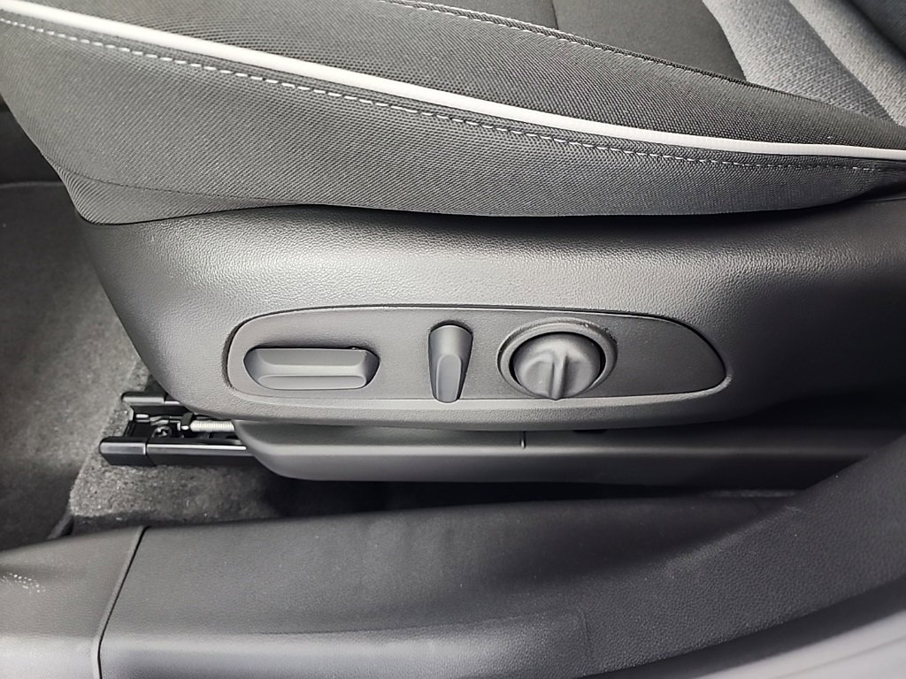 New 2026 Chevrolet TrailBlazer LT w/ Convenience Package image 18