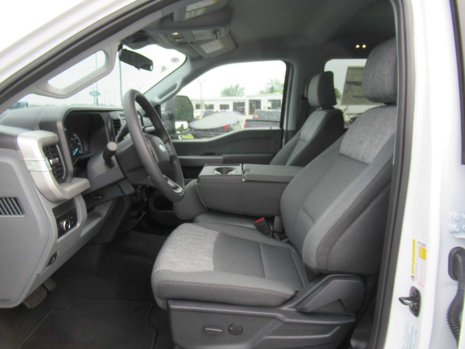New 2026 Ford F250 XLT AWD/4WD image 18