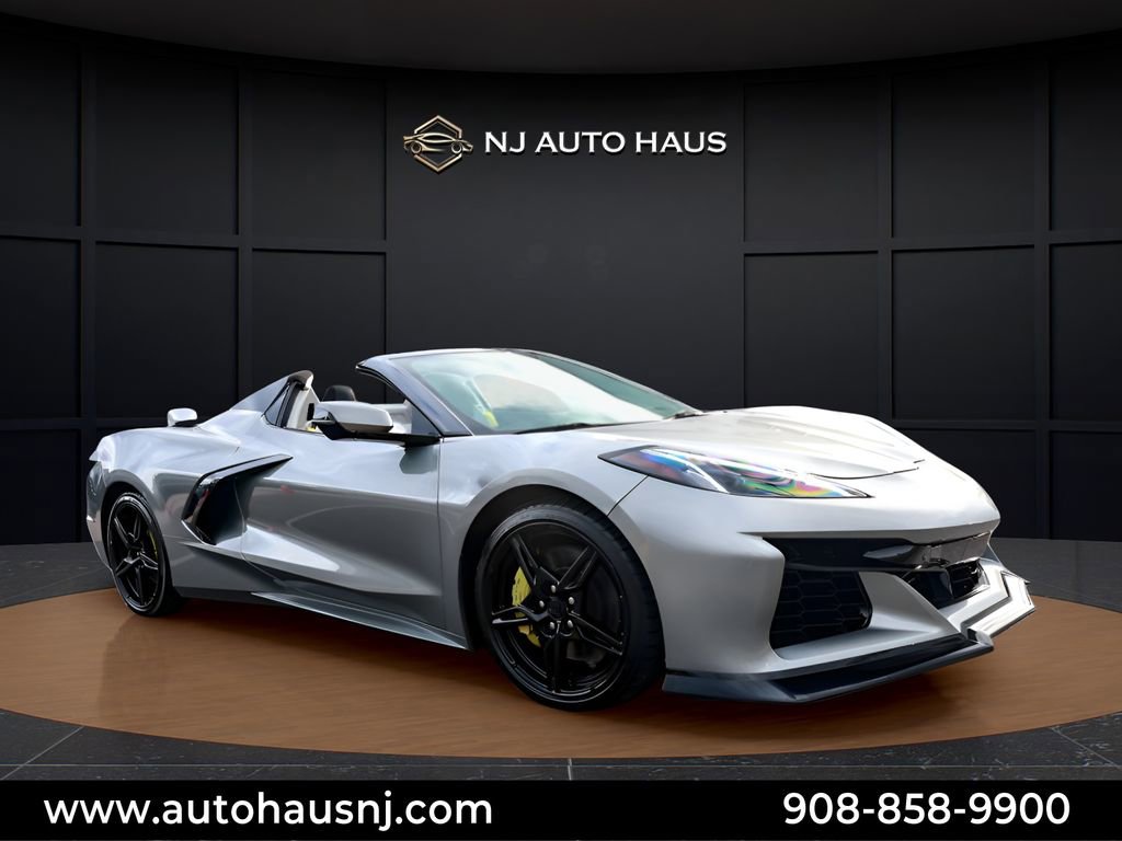 Used 2023 Chevrolet Corvette Stingray Premium Conv w/ Z51 Performance Package image 36